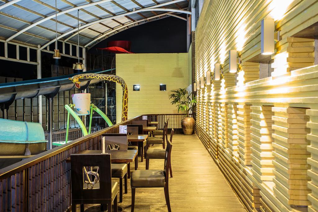 图隆噶宫皇冠维多利亚大酒店 图隆阿贡 外观 照片
